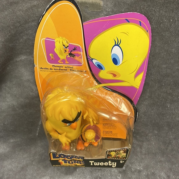 Looney Tunes Back In Action Tweety Bird Chompin Stretch Monster & Mini Figure - Picture 3 of 9